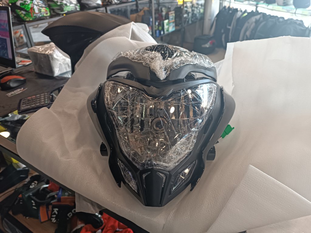 Bajaj Pulsar Ns 200 Far Komple Grenajlı Si̇perli̇k Camlı