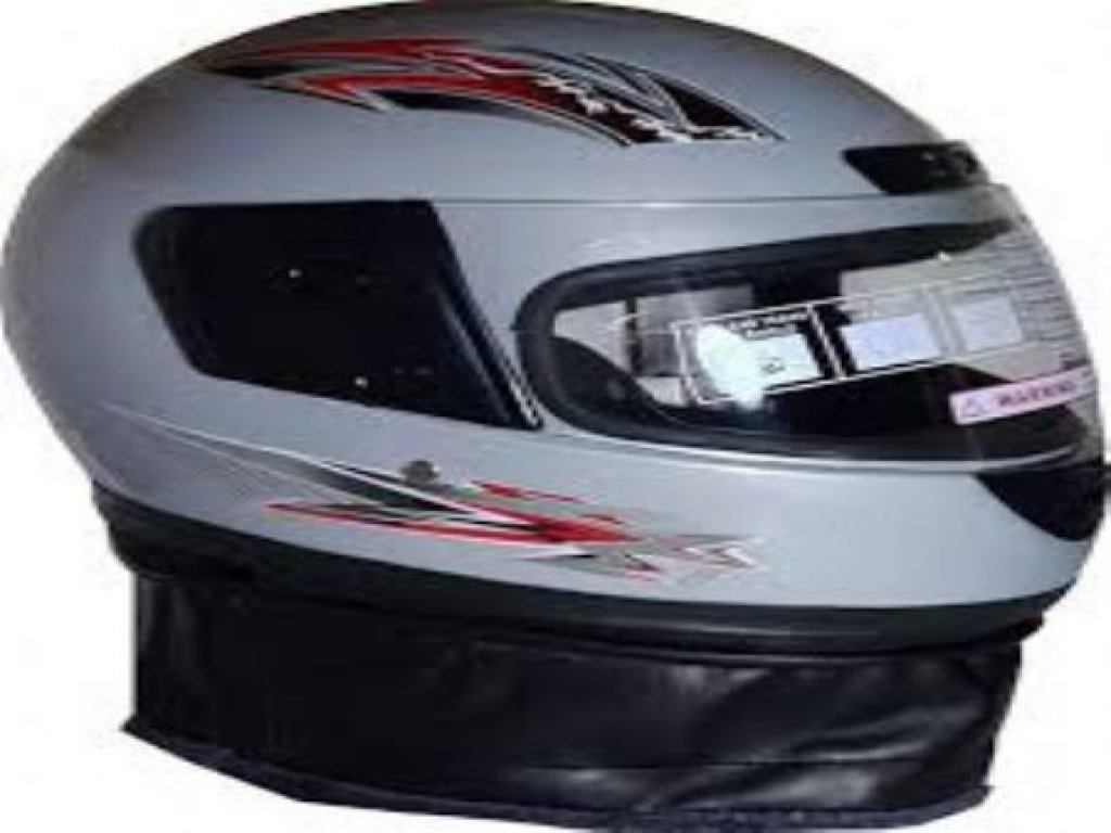  Çeneden derili Kask